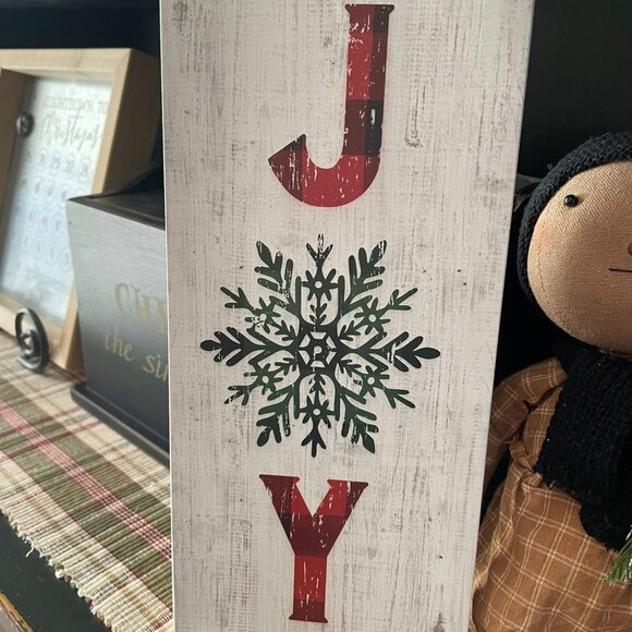 Joy With Snowflake- Solid Wood Wall Sign - Christmas Decoration - Picture 3 of 5